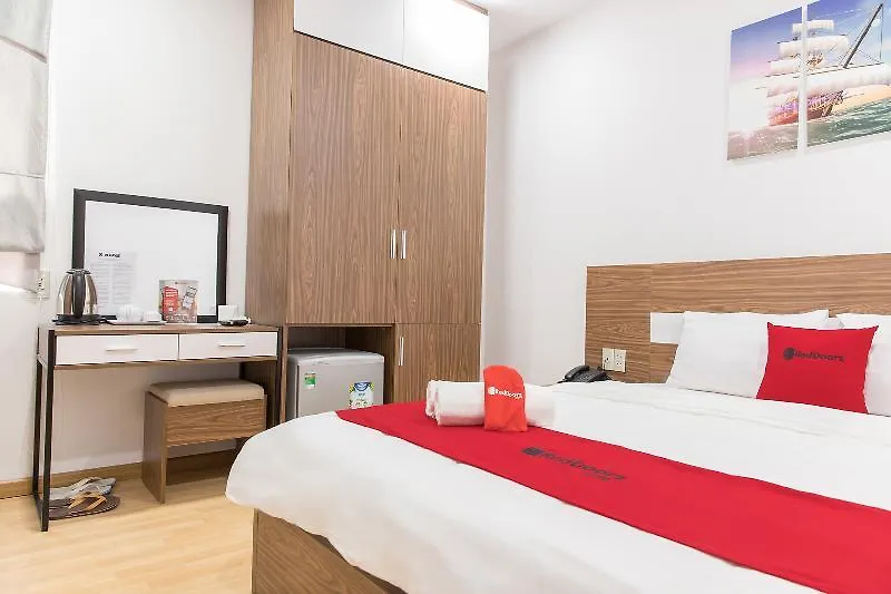 Reddoorz Near Nguyen Van Thoai Street Hotel Da Nang
